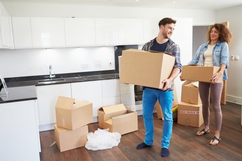 Removal truck suited for local house moves in Burntoak
