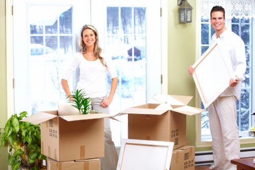 Residential and commercial packing support for customers in Burntoak